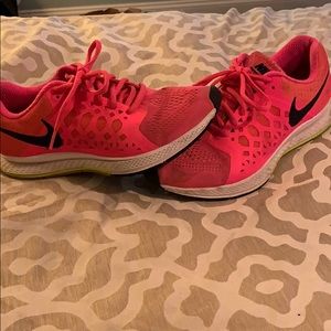 Hot Pink Nike Zoom